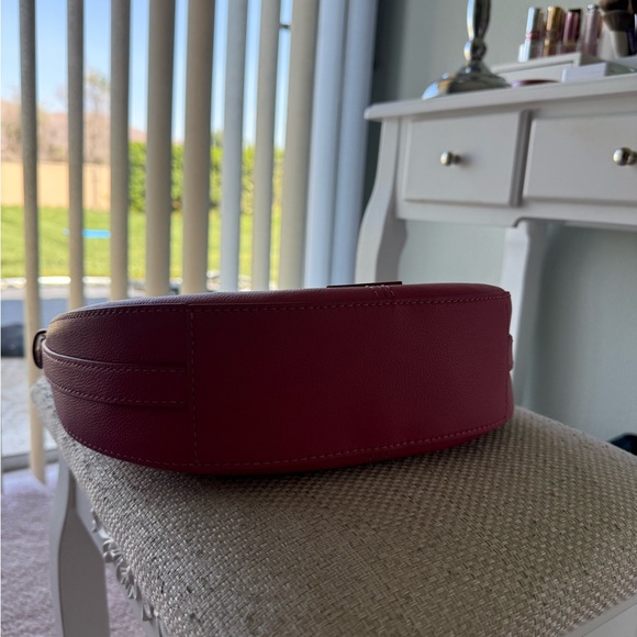 Fossil Genuine Leather Pink Hobo Bag New with tags - Picture 4 of 8